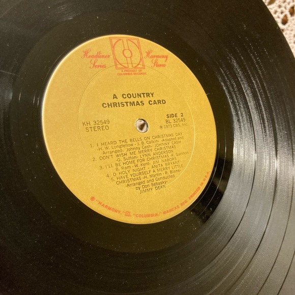 A Country Christmas Card - Vintage Vinyl Holiday LP Album - Great Graphic - Picture 12 of 15